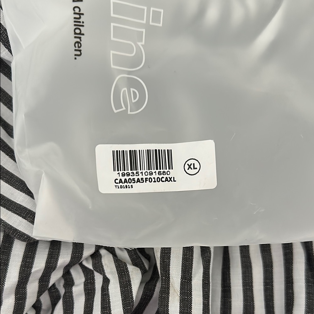 NWT Cupshe Black and White Striped Dress - Picture 6 of 9